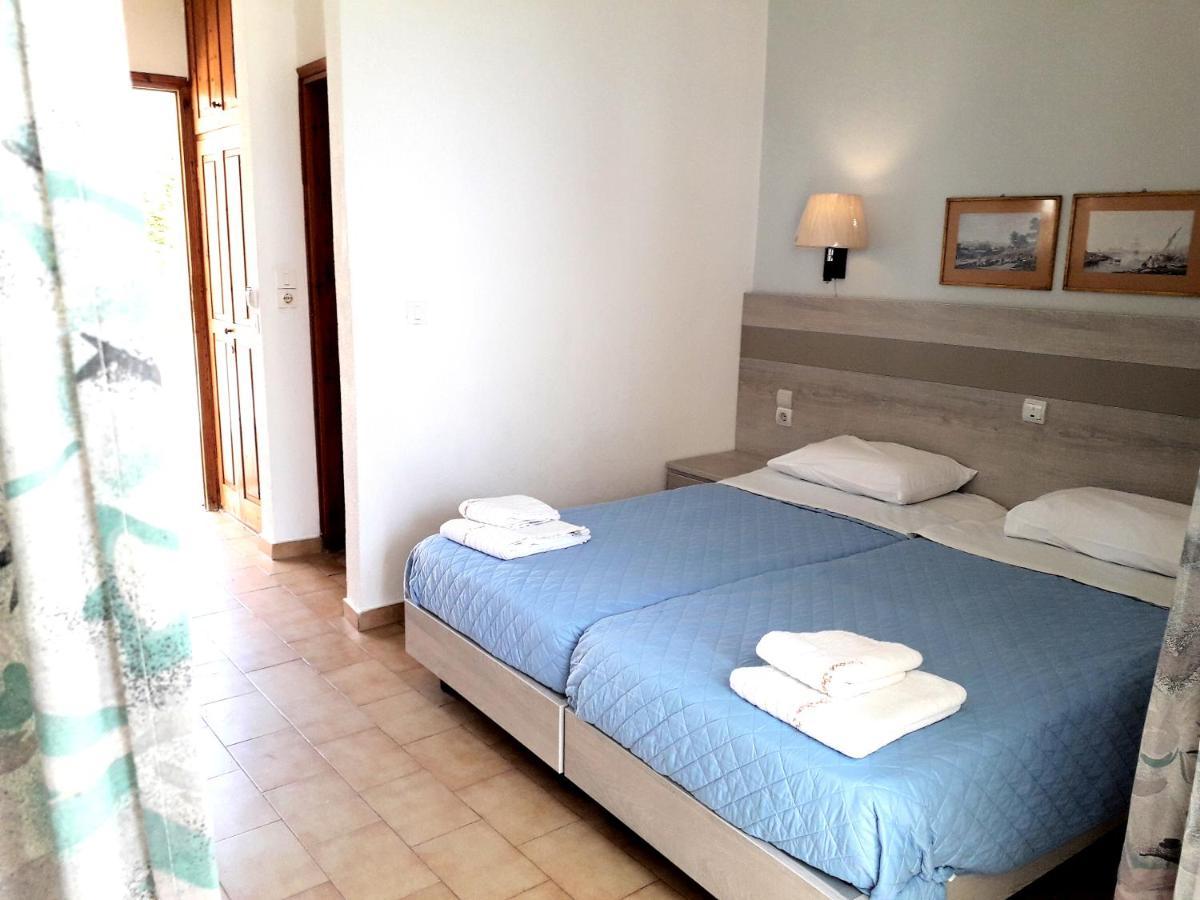 Irini Apartments And Studios Kávos Esterno foto