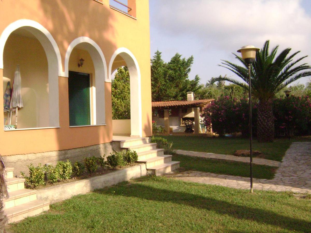 Irini Apartments And Studios Kávos Esterno foto
