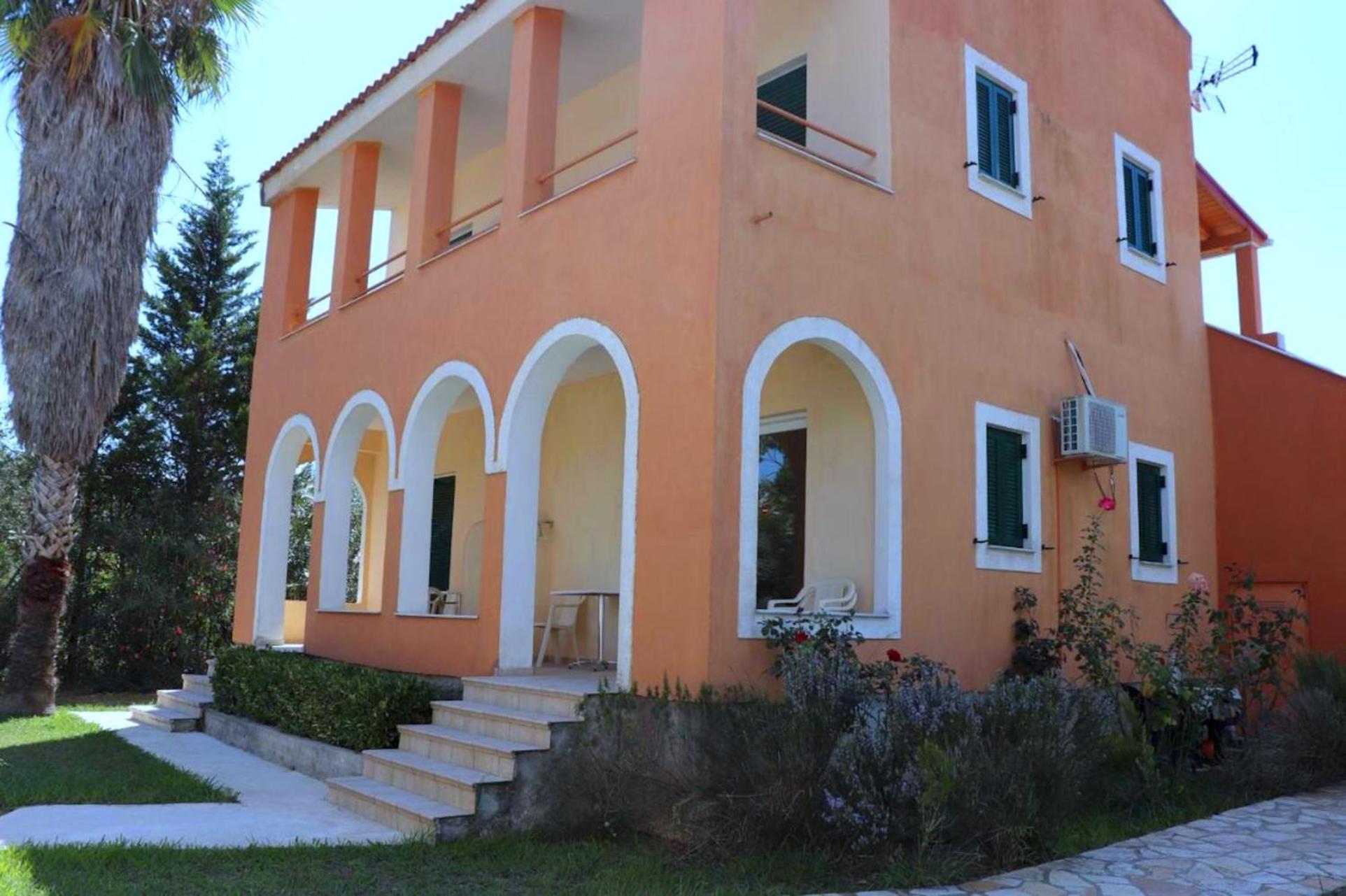 Irini Apartments And Studios Kávos Esterno foto